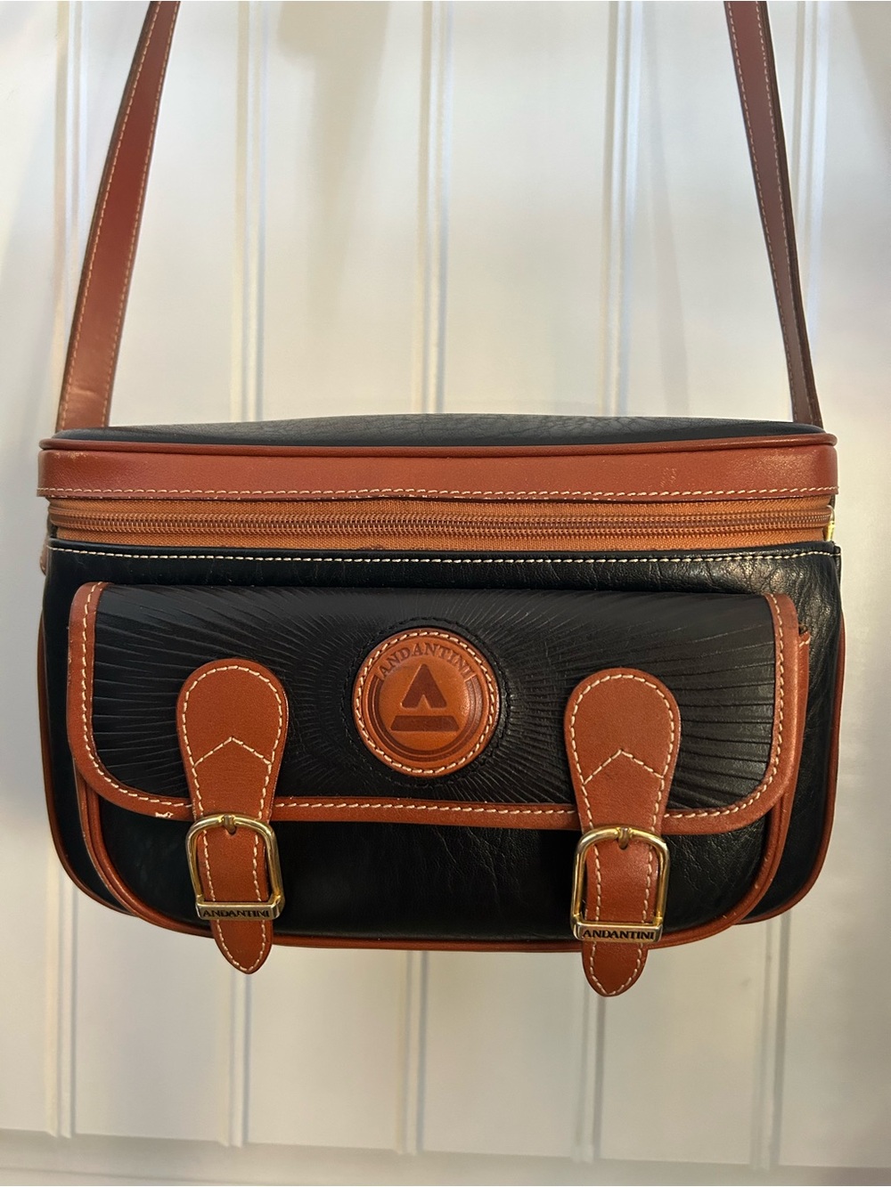 Vintage Andantino Black and Brown Leather Train style Bag with Contrast Trim